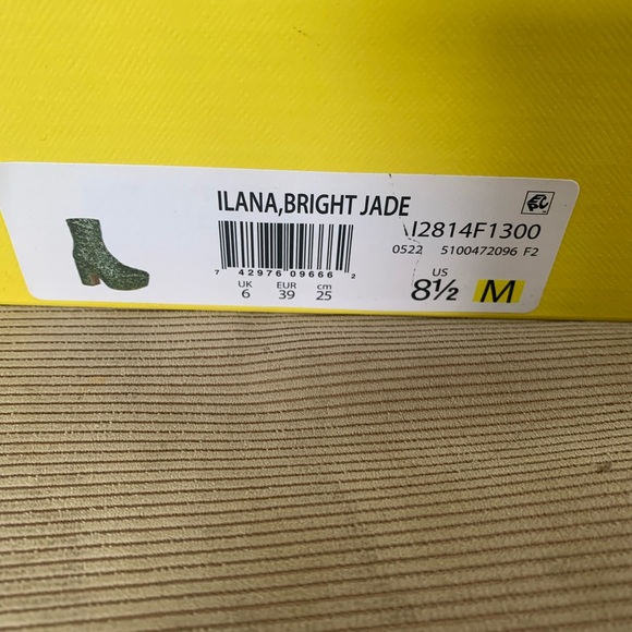 Circus NY by Sam Edelman New Still in Box never worn. Green Sequin Sparkly Boots - Picture 10 of 11